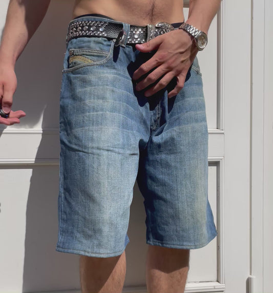 Mass denim